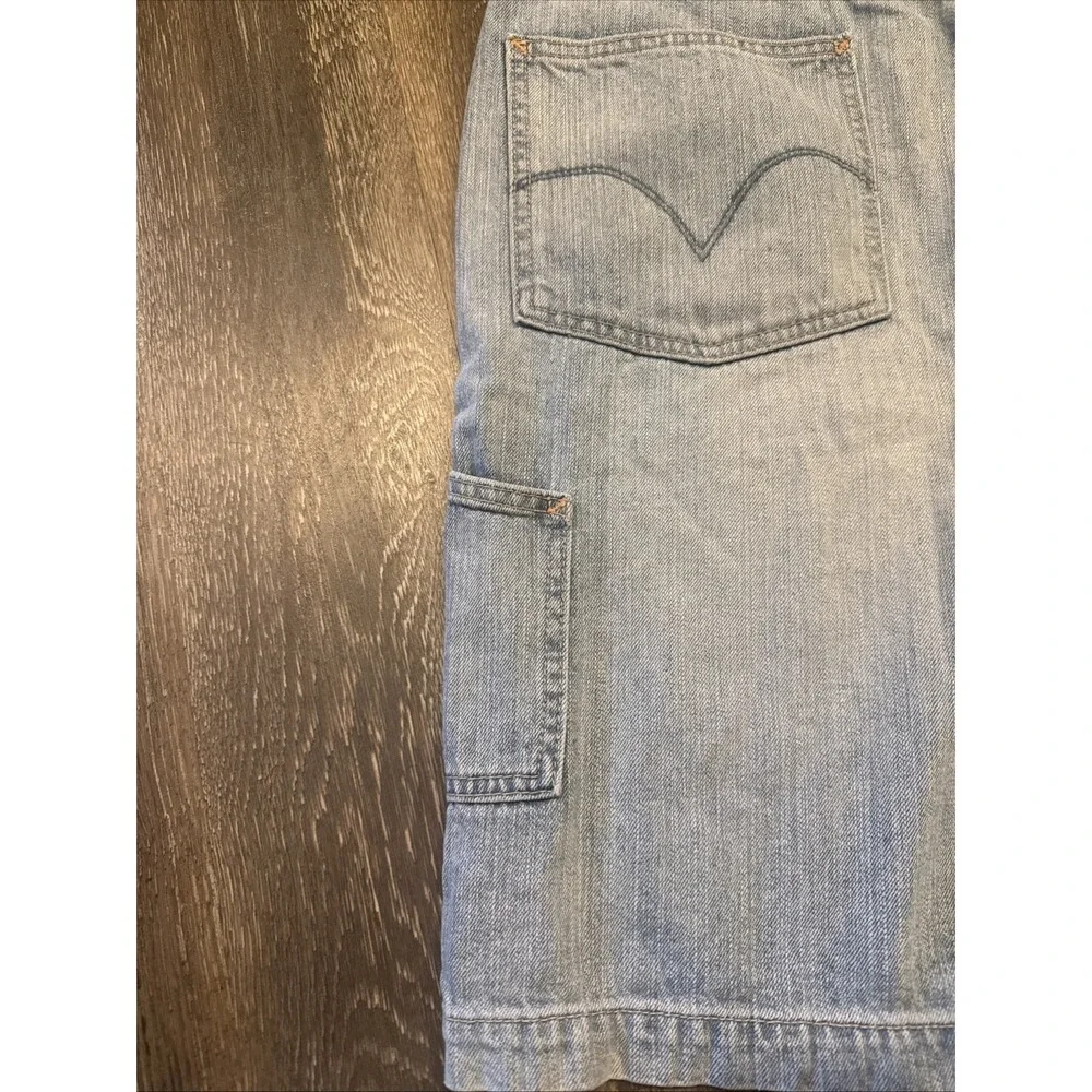 VTG Y2K Levis Carpenter Denim Shorts Mens 36 Light Wash Blue Utility Workwear